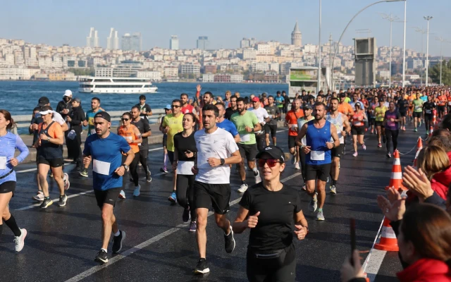 Şehir maratonunda rekor katılım ve dayanışma heyecanı